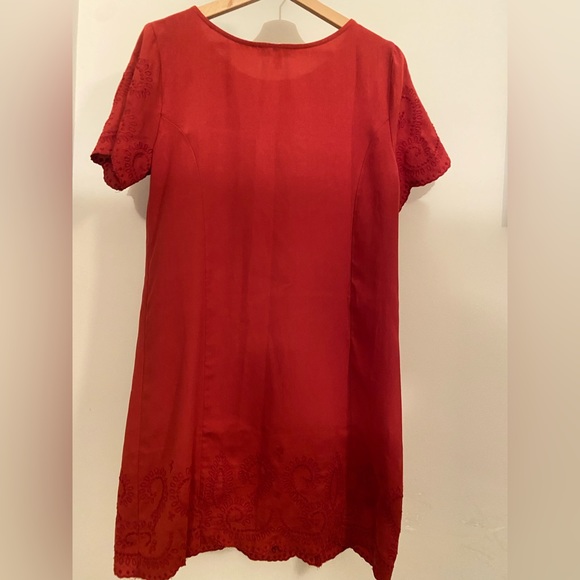 Abercrombie & Fitch Red Embroidered Shift Dress - Rust red (medium) - Picture 4 of 5